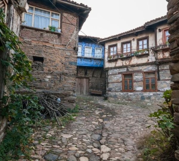 cumalıkızık-village